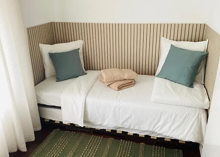 Casa Campos - Refresh - 2-bedroom *